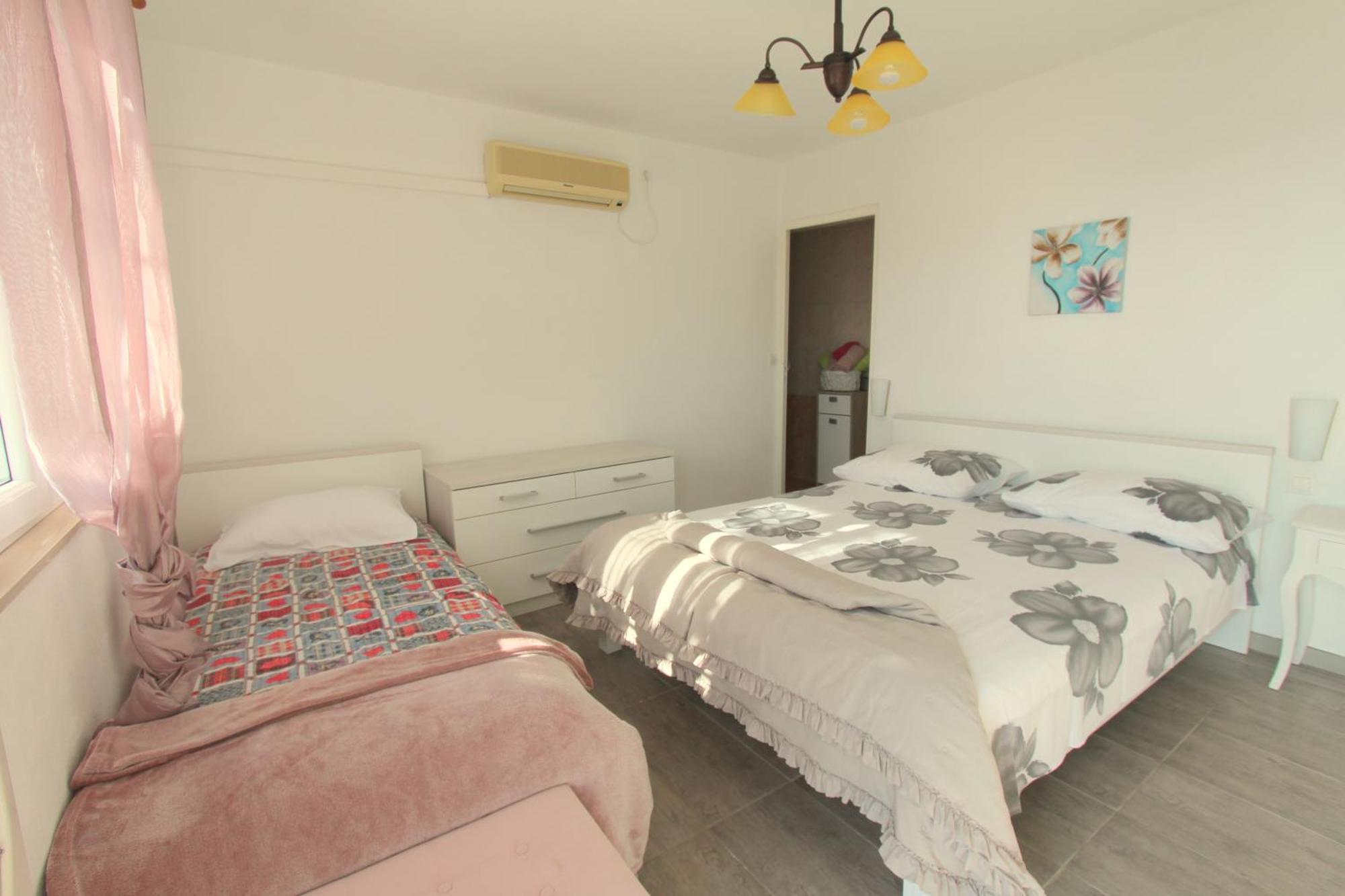 Apartments Cervelin 洛帕德 客房 照片